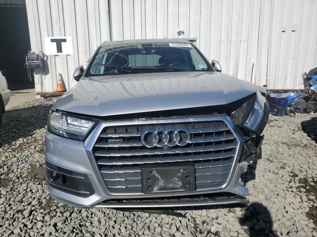 2018 Audi Q7 Premium Plus