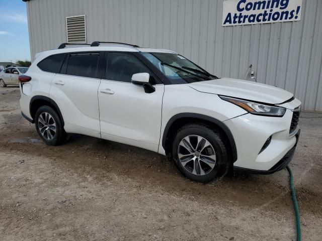 2020 Toyota Highlander XLE