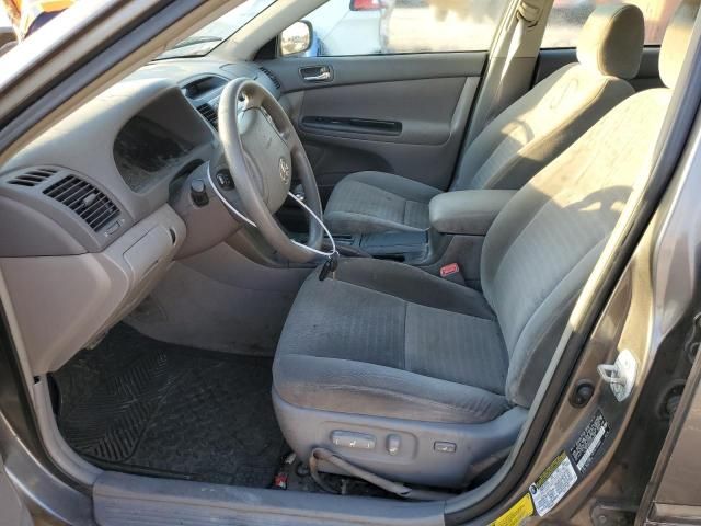 2005 Toyota Camry LE