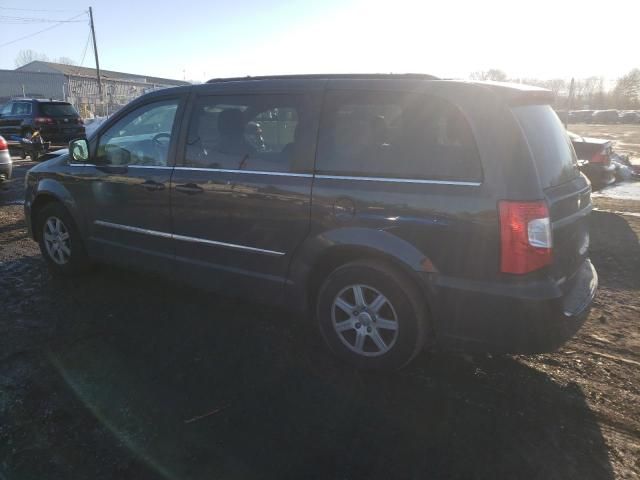 2012 Chrysler Town & Country Touring