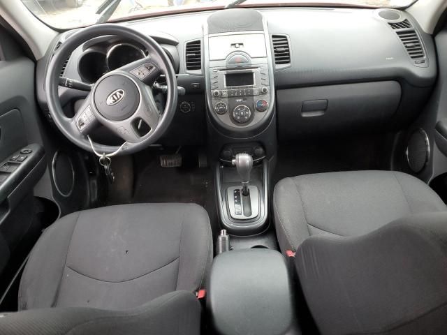 2010 KIA Soul +