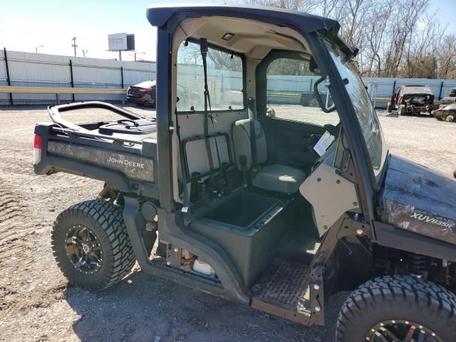 2023 John Deere XUV835M