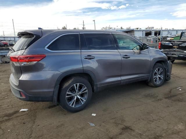 2017 Toyota Highlander LE