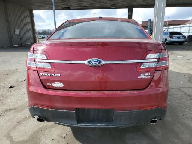 2016 Ford Taurus SEL