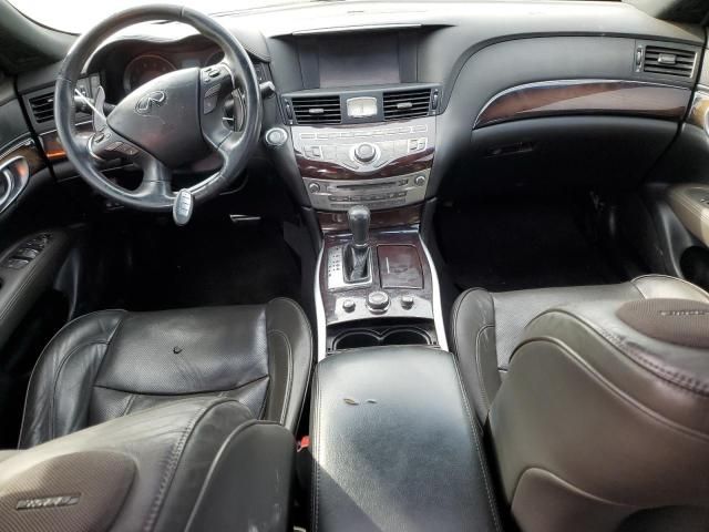 2011 Infiniti M56