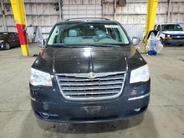 2008 Chrysler Town & Country Limited