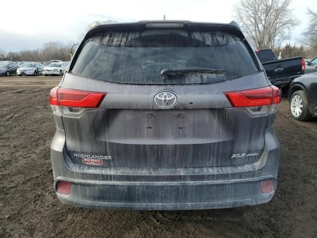 2019 Toyota Highlander SE