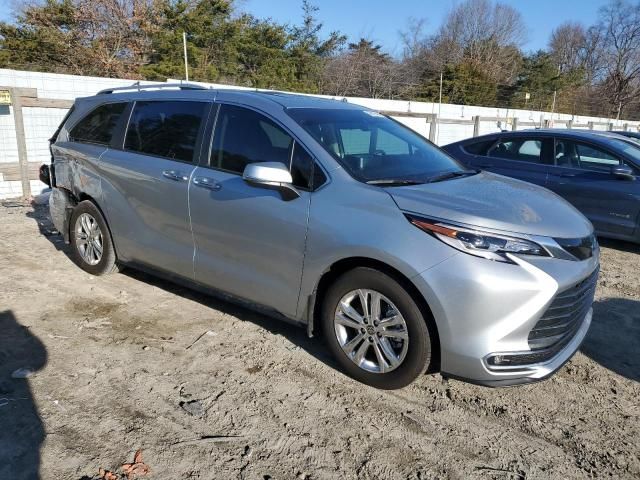 2023 Toyota Sienna Limited