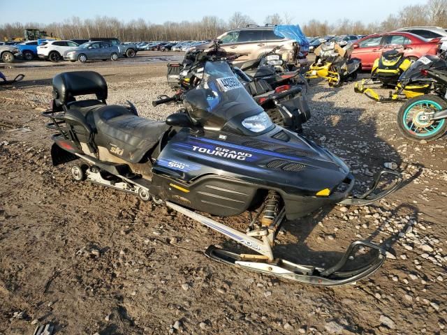 2002 Skidoo Snowmobile