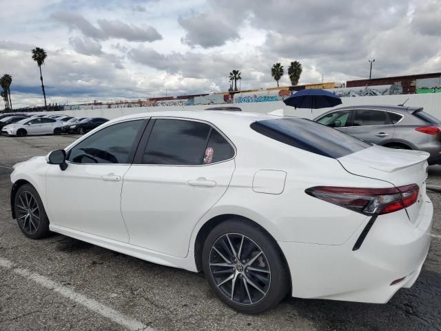 2021 Toyota Camry SE