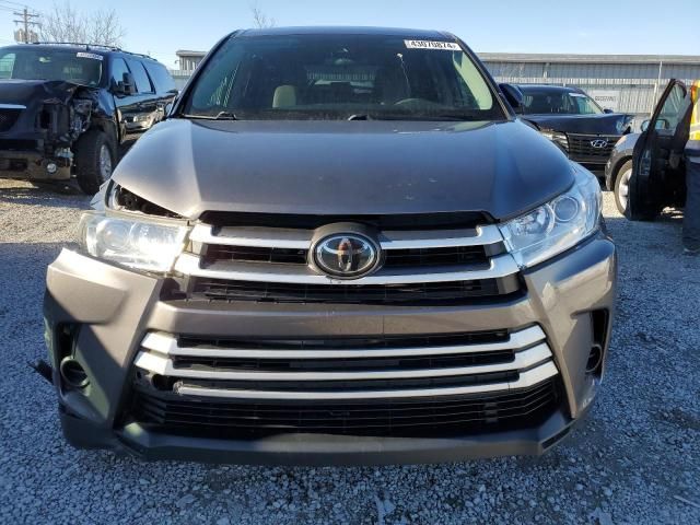 2019 Toyota Highlander LE