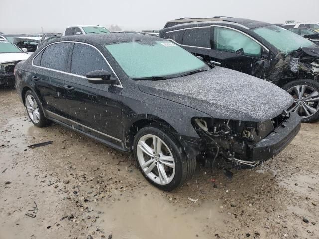 2013 Volkswagen Passat SEL