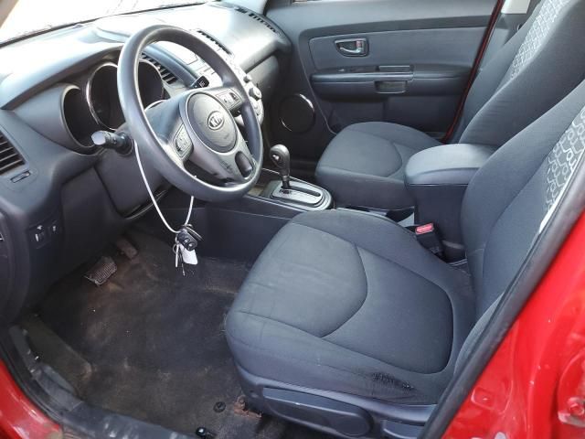 2010 KIA Soul +