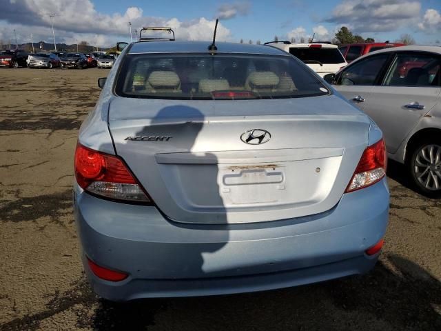 2013 Hyundai Accent GLS