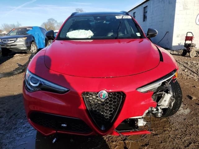 2020 Alfa Romeo Stelvio TI