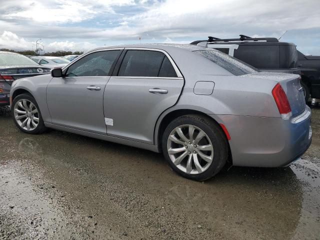 2017 Chrysler 300C