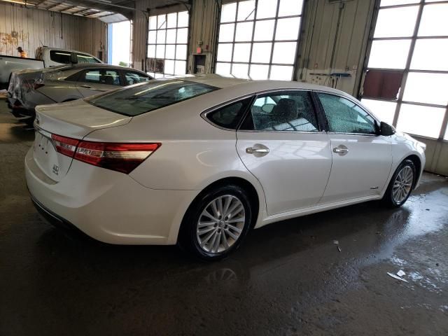 2014 Toyota Avalon Hybrid