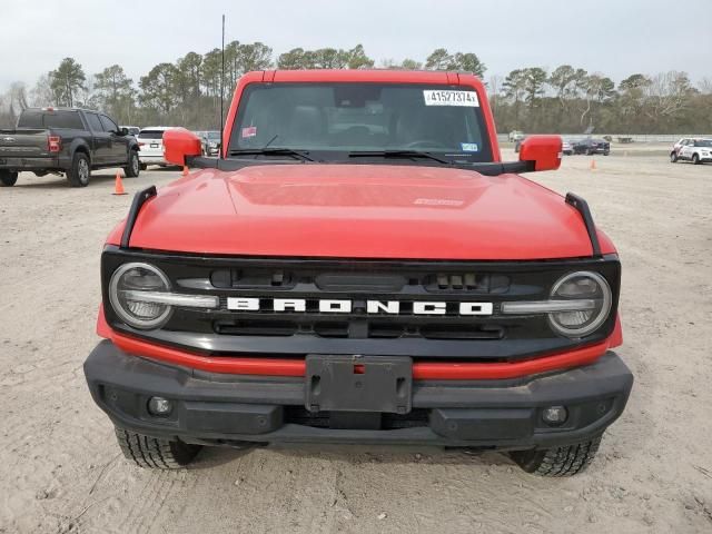 2022 Ford Bronco Base