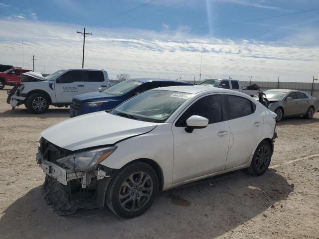 2019 Toyota Yaris L