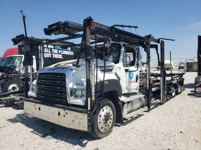 2019 Freightliner 114SD