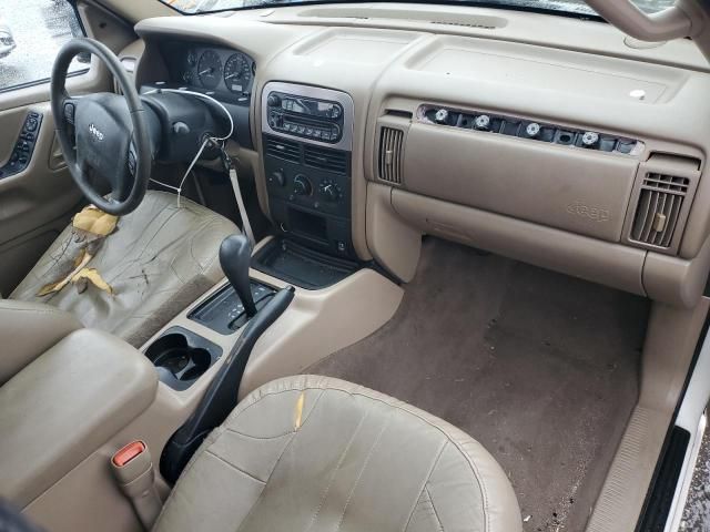 2004 Jeep Grand Cherokee Laredo