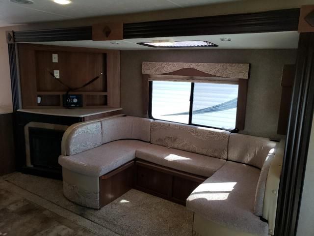 2015 Coachmen Freedom EX