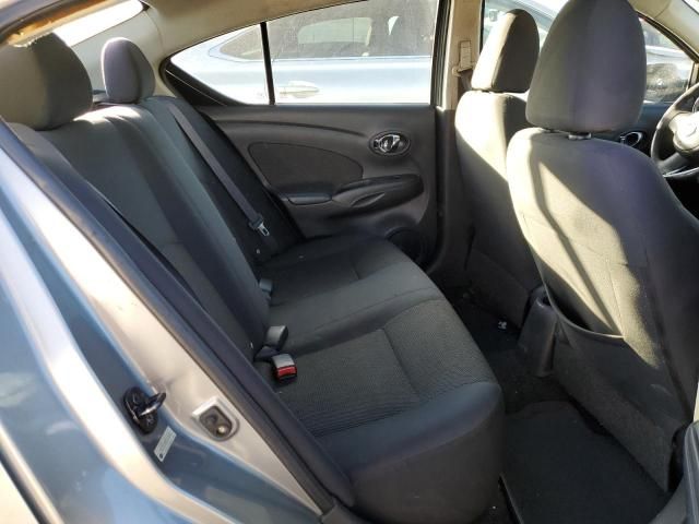 2013 Nissan Versa S