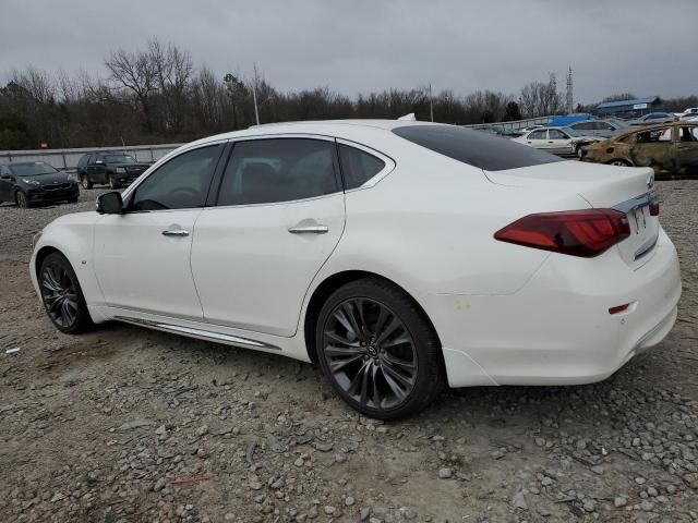 2016 Infiniti Q70 3.7