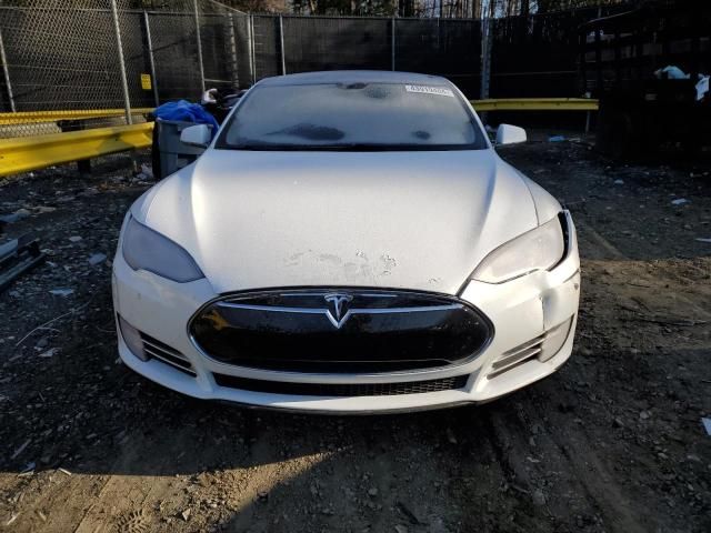 2014 Tesla Model S