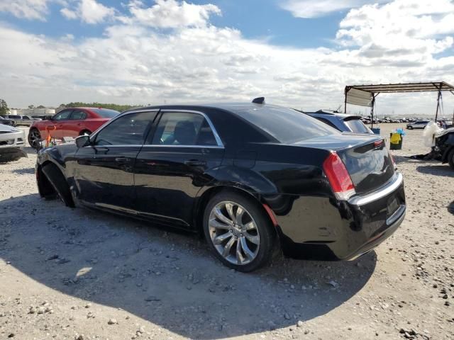 2019 Chrysler 300 Touring