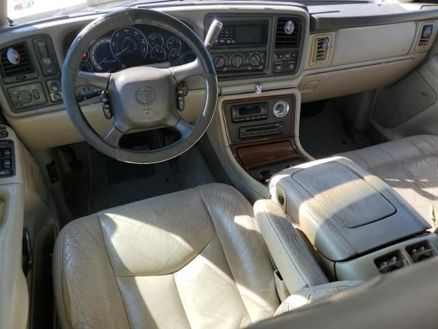 2002 Cadillac Escalade Luxury