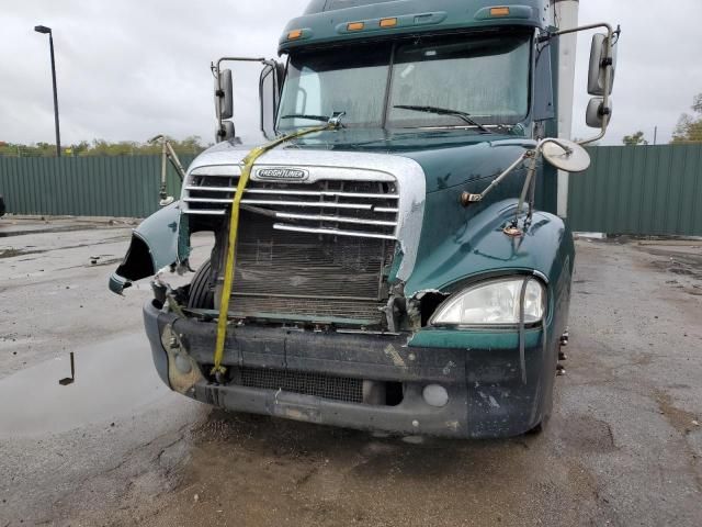 2005 Freightliner Conventional Columbia