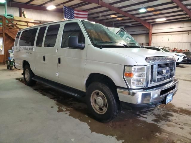 2012 Ford Econoline E350 Super Duty Wagon