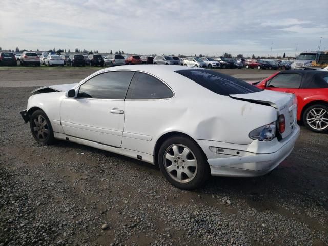 2000 Mercedes-Benz CLK 320