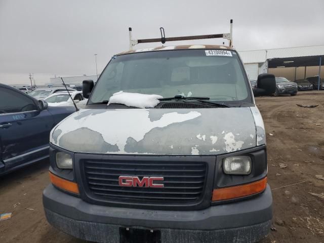 2004 GMC Savana G2500