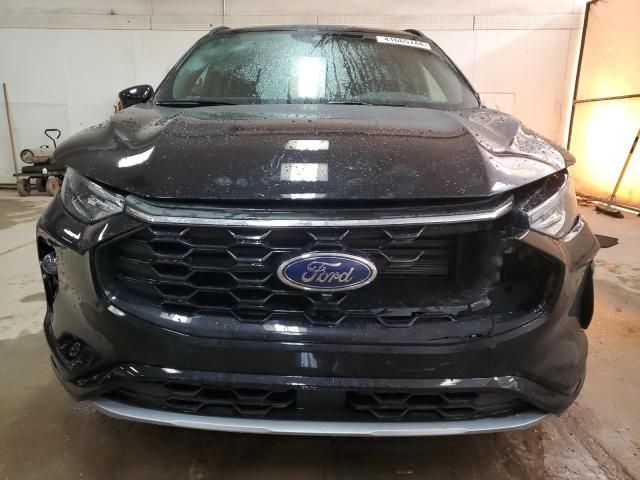 2023 Ford Escape ST Line Plus