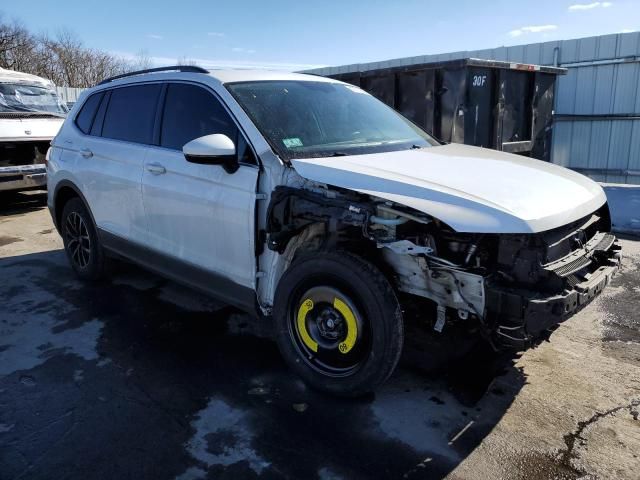 2021 Volkswagen Tiguan SE