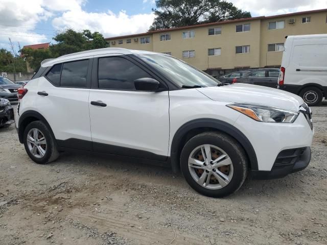 2019 Nissan Kicks S