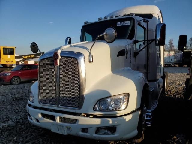 2012 Kenworth Construction T660