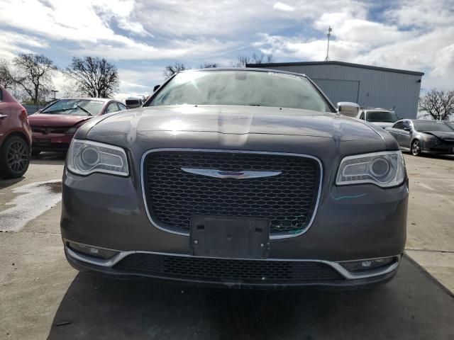 2016 Chrysler 300C