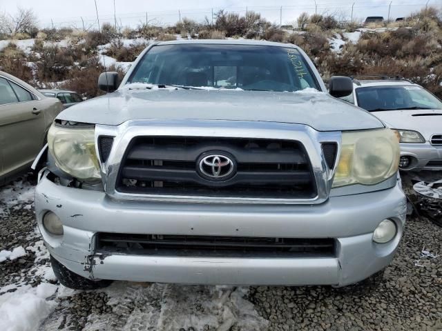 2005 Toyota Tacoma DOU