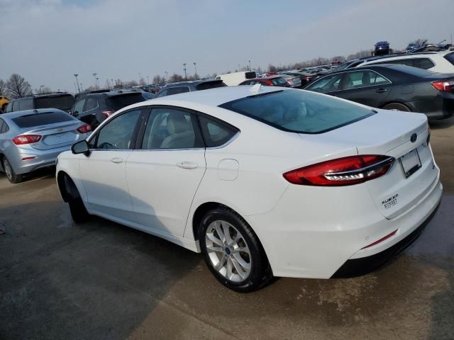 2020 Ford Fusion SE