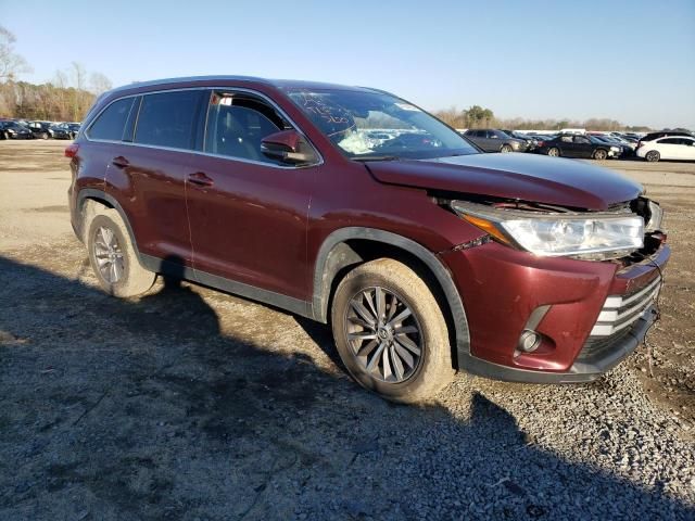 2019 Toyota Highlander SE