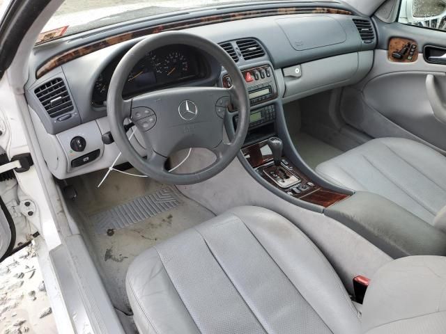 2000 Mercedes-Benz CLK 320