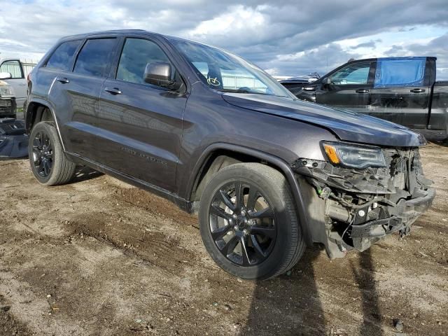 2020 Jeep Grand Cherokee Laredo