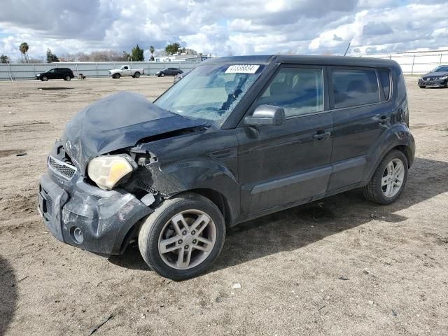 2011 KIA Soul +