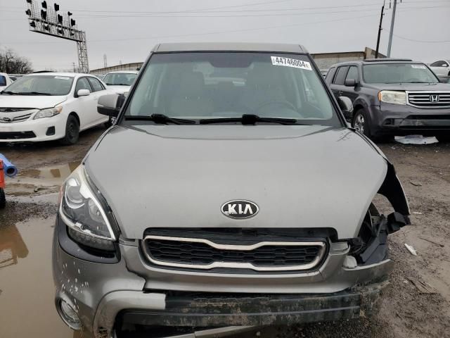 2013 KIA Soul +