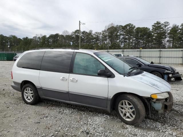 1999 Dodge Grand Caravan LE