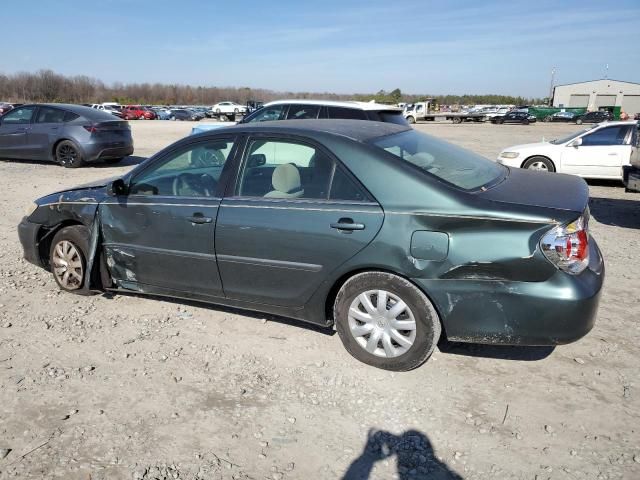 2005 Toyota Camry LE