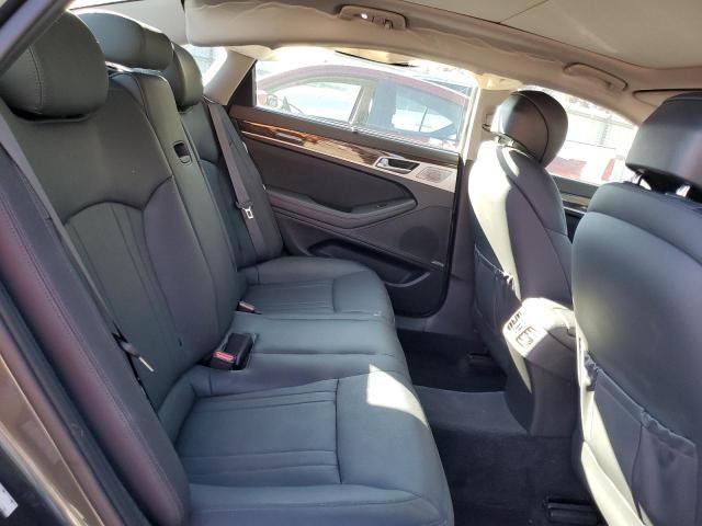 2018 Genesis G80 Base